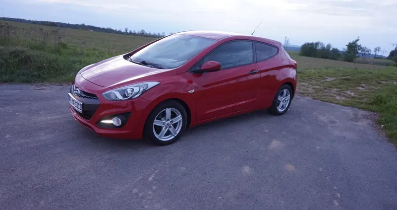 samochody osobowe Hyundai I30 cena 26900 przebieg: 140000, rok produkcji 2012 z Zalewo